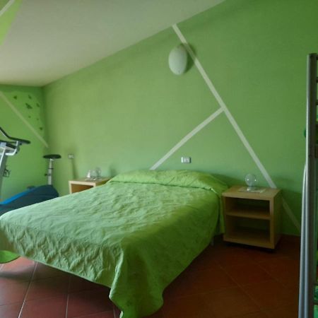 Bed & Breakfast "David" Tornareccio Buitenkant foto