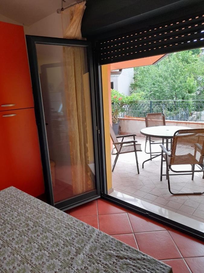 Bed & Breakfast "David" Tornareccio Buitenkant foto