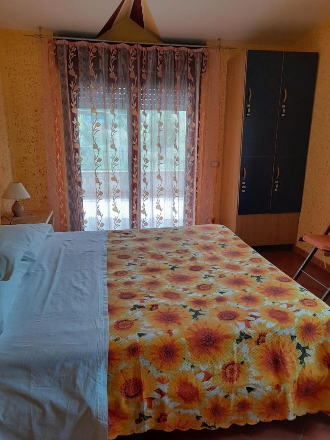 Bed & Breakfast "David" Tornareccio Buitenkant foto